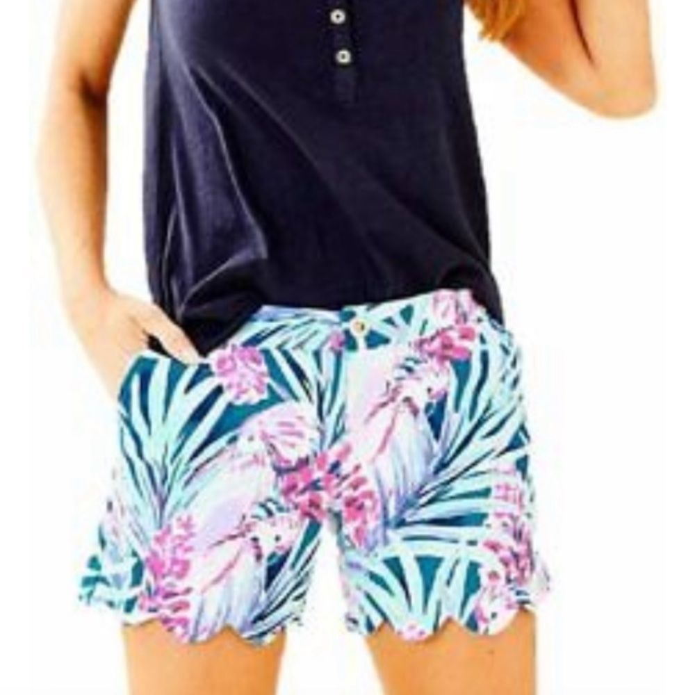 Lilly Pulitzer Scallop Hem Blue Floral Print Shorts Peacock B Tweethearts